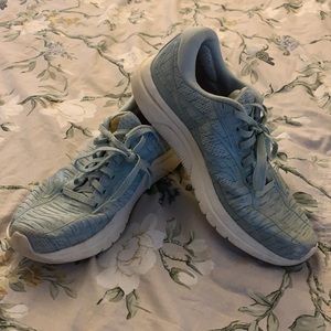 Saucony blue sneakers